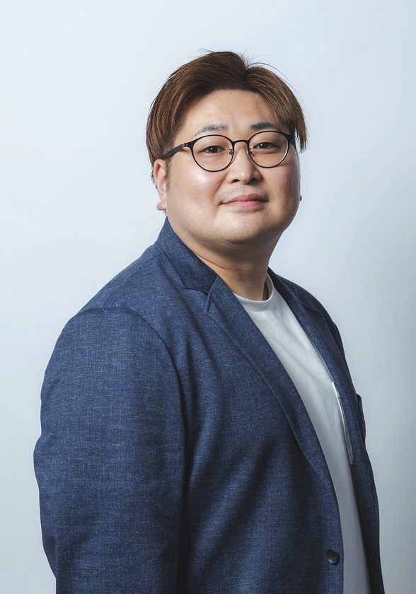 Yusuke Suzuki